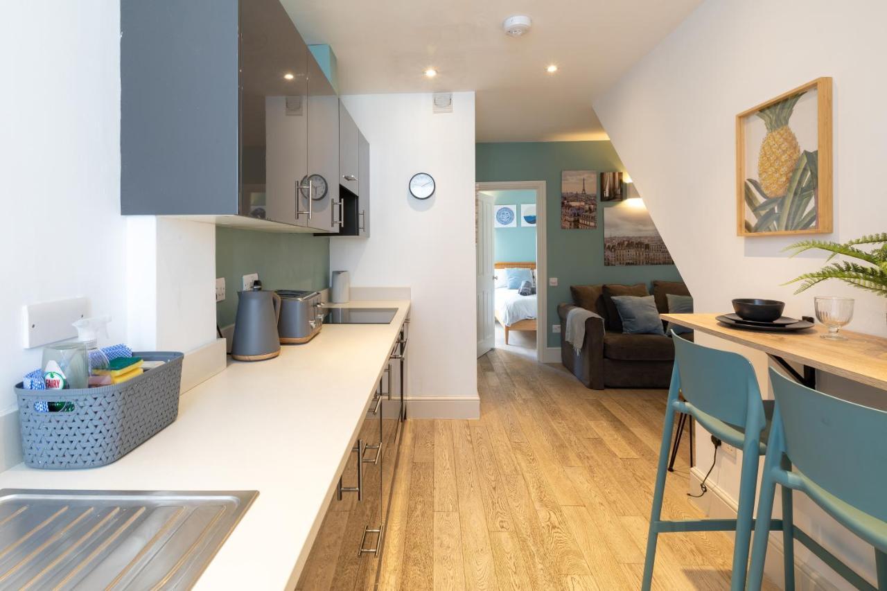 Cosy One Bedroom Apartments With Free Evening Parking Southampton Exterior foto